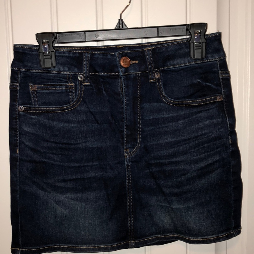 American eagle dark jean skirt
